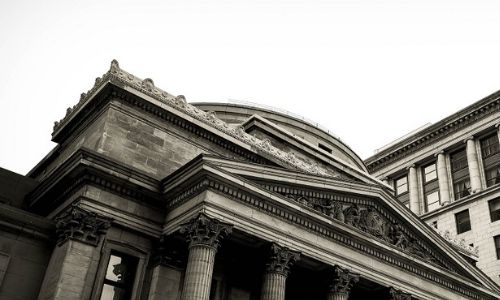 Multi-National Financial Services Firm Improves Business Intelligence and Efficiency